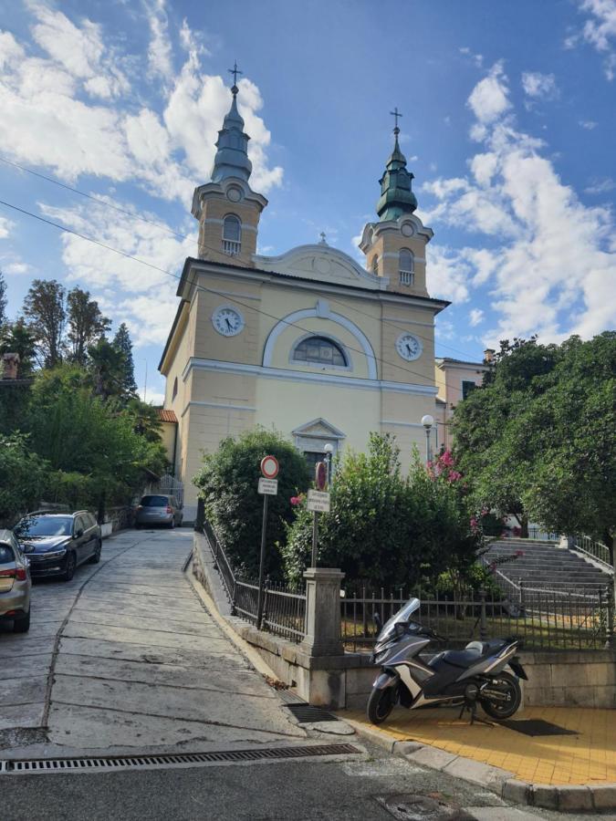 Family Apartment Center Opatija Luaran gambar